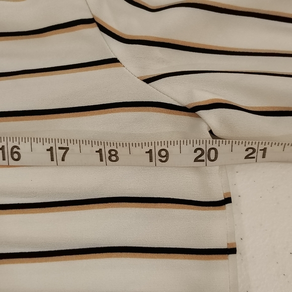 Andree By Unit Womens Small Black White Tan Striped Button Up Blouse Career - Picture 8 of 9